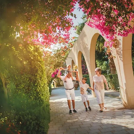 Rufus Brand New Caesar & 1 Bedroom With Big Terrace Апартаменты *