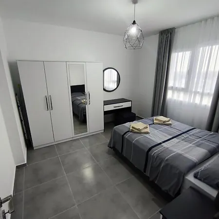 Iskele At Caesar & R1-71 Daire *